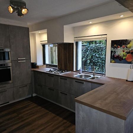 Guesthouse Max Dongen Zewnętrze zdjęcie