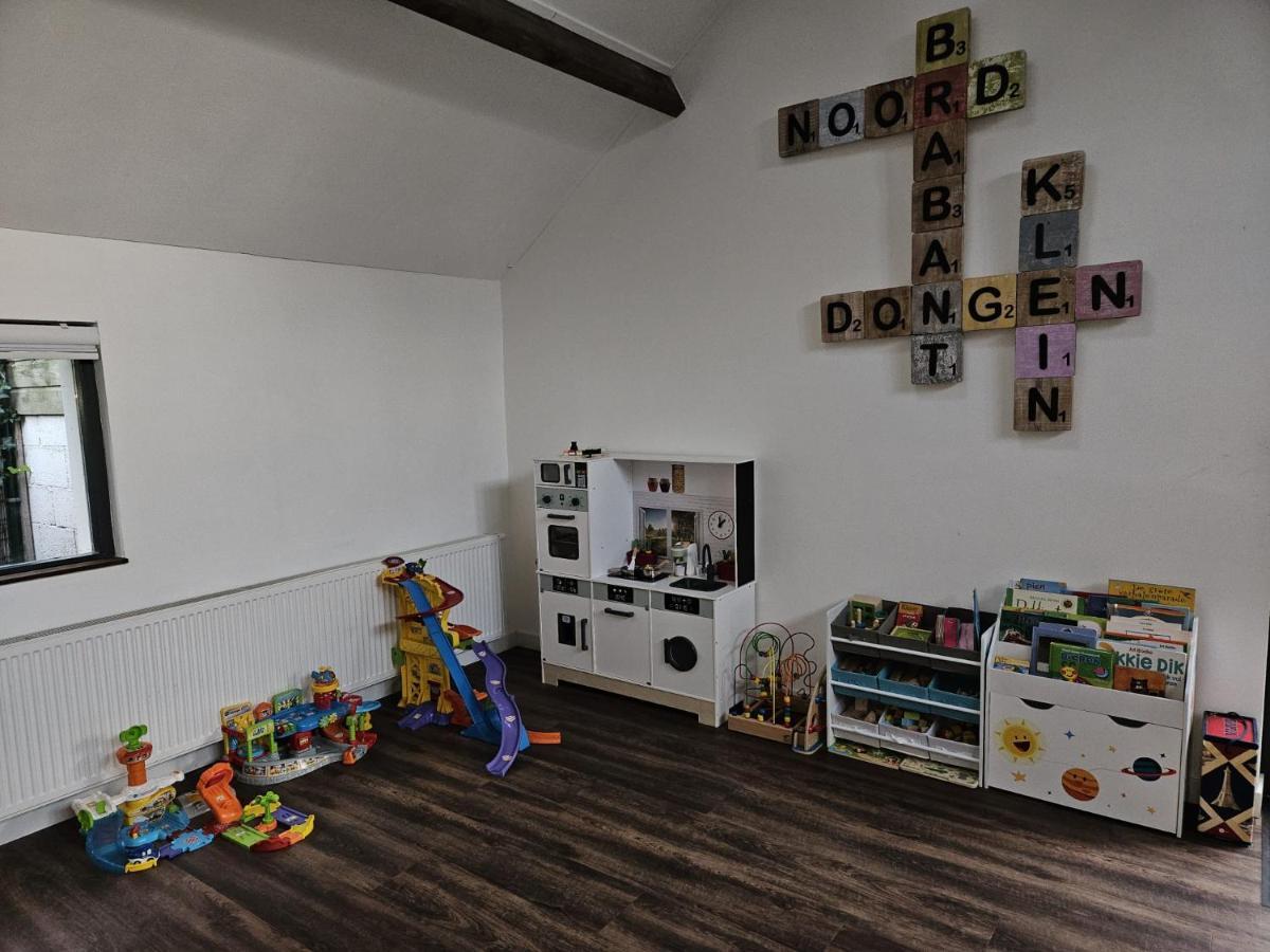 Guesthouse Max Dongen Zewnętrze zdjęcie